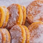 varias Galletas Fritas de pastelería