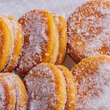 varias Galletas Fritas de pastelería
