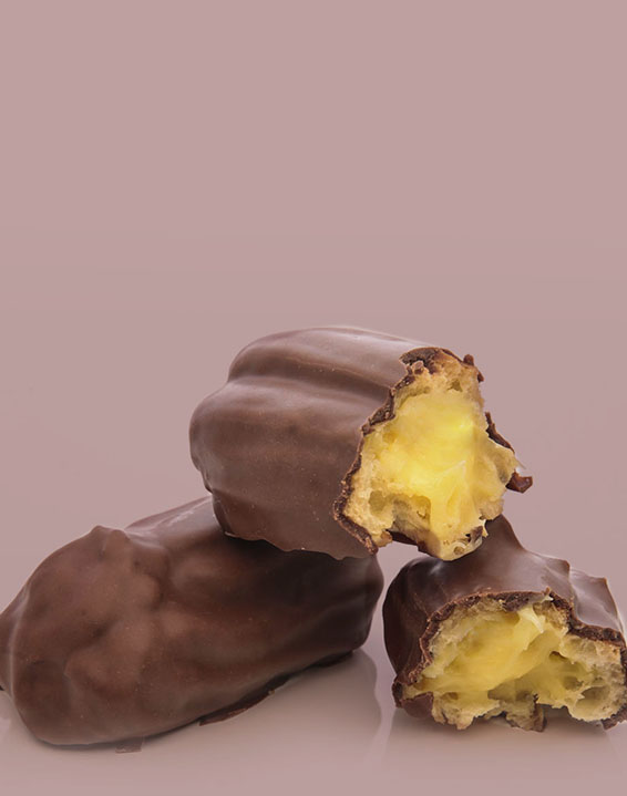 Petissu Negro de Masa Escaldada de crema