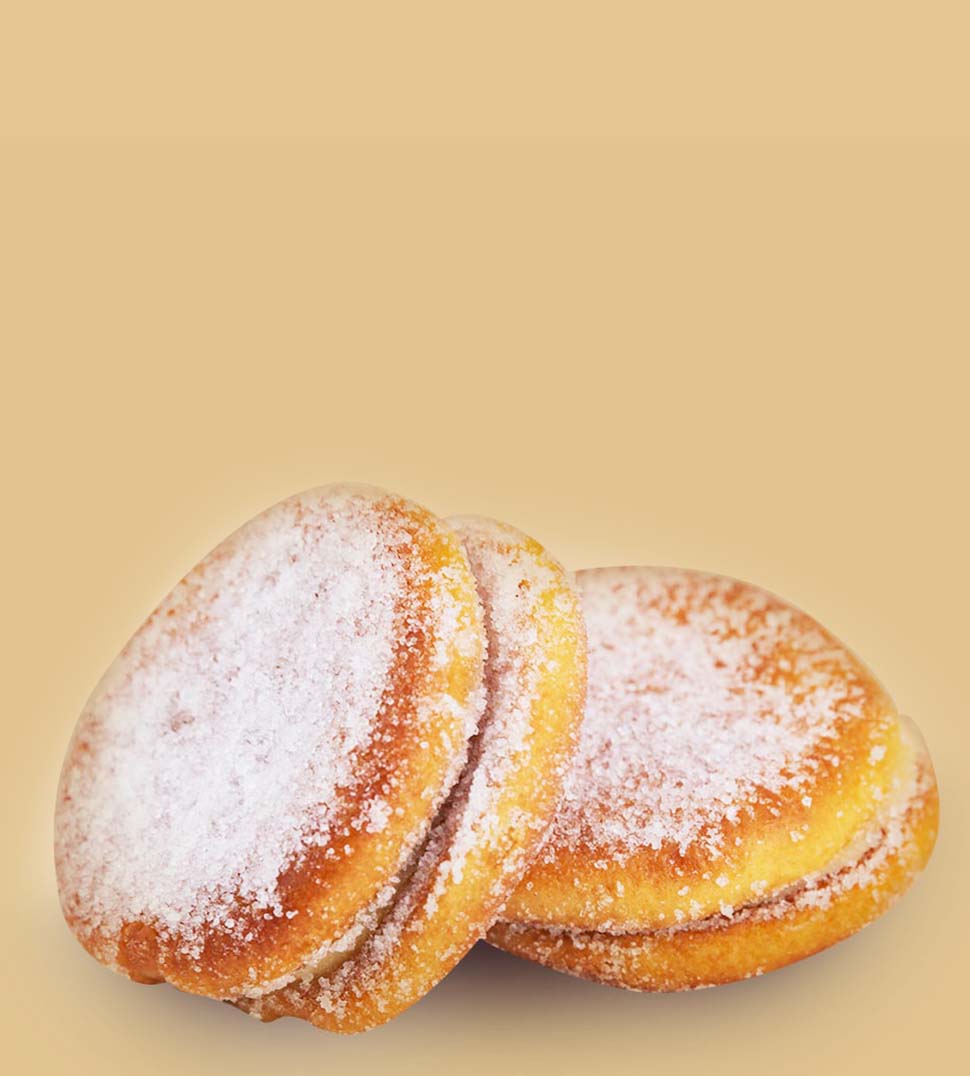Galletas Fritas de Doble galleta unida por crema pastelera frita emborriza en azúcar