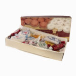 Caja de Surtido clásico de dulces típicos navideños. Contiene roscos de vino, roscos de anís y mantecado de canela, limón, coco y cacao